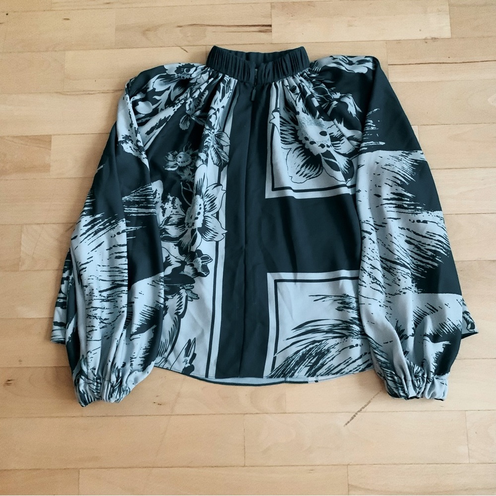 Tibi zip up ballon blouse. Size small